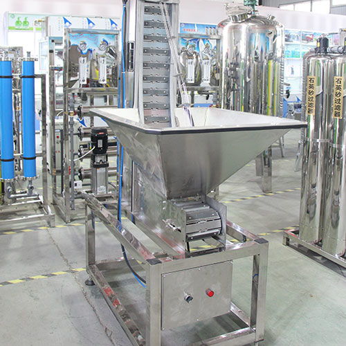 广西车用尿素加注设备报价分析 顺天科信机械厂与车载电器配套